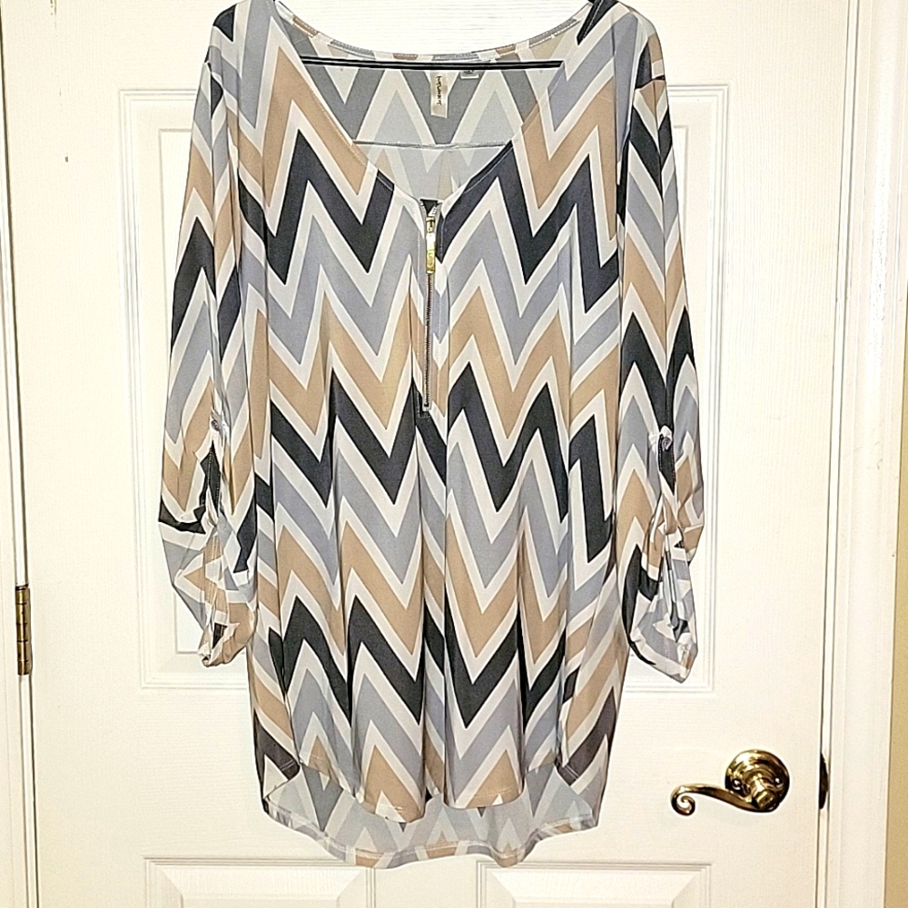 Woman's Dress casual Top